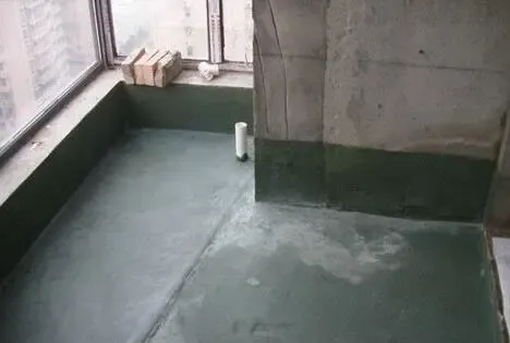阳台漏水维修：一场隐形的雨季挑战